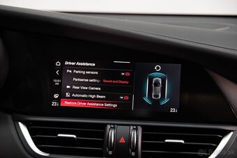 Alfa Romeo Giulia 2.0 206kW, automat, 4x4, 2022, DPH - 15