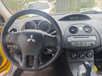 Mitsubishi Eclipse 4G 2.4i - 15