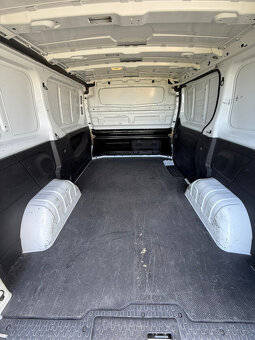 Renault Trafic Furgon DCi 95 L1H1P1 Dohoda možná - 15