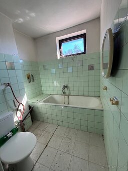 Na predaj 5 izb. rodinný dom Hlohovec-Nová Štvrť - 15