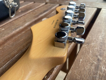 Fender Deluxe Stratocaster USA 2006 - 15