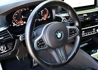 BMW Řada 5 530d xD M-SPORT TAŽNÉ ČR 210 kw - 15