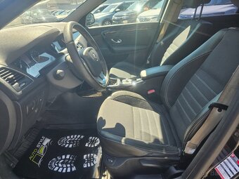 Renault Laguna 2.0 dCi 180k Bose - 15
