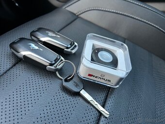 Ford Mustang 5.0Ti-VCT V8 GT nové v ČR 9900km - 15