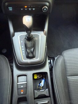 Ford Focus Kombi 1.0 EcoBoost mHEV Titanium A/T - 15
