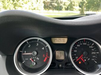 renault megane gradtour 1,9dci, 6.rych.man, r.v.2009, 244500 - 15