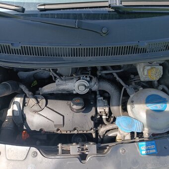 Multivan T5 1,9 tdi - 15