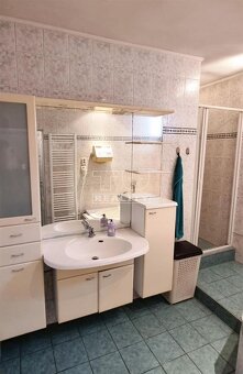 V centre Malaciek,4.izb.átriový rod.dom na predaj s... - 15