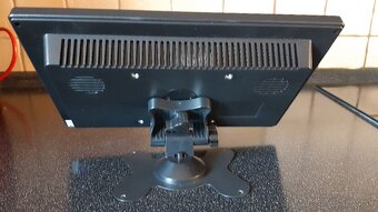 DVB-T PRIJÍMAČ SENCOR SBD 5006T + MONITOR 10" - 15