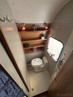 Burstner Averso 550 TK Mover, Predstan, Mikrovlnka - 15