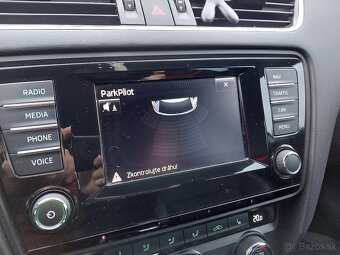 Škoda Octavia Combi 2.0 TDI DPF RS DSG - 15