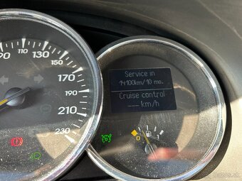 Renault Fluence 1.6 k4m benzín 2010, 213 000 km - 15