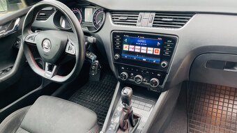 Škoda Octavia Combi 2,0TDI 135KW DSG - 15
