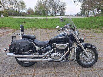 Suzuki intruder VL800 - 15