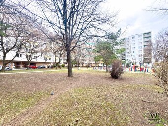 KOMPLETNE REKONŚTRUOVANÝ 3 IZBOVÝ BYT, 66M2, HOSPODÁRSKA UL. - 15
