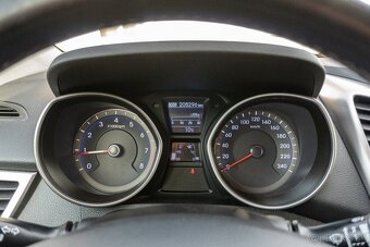 Hyundai i30 1,4 MPI - 15