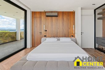 NA PREDAJ mediteránska vila s pôsobivým 360° výhľadom na mor - 15