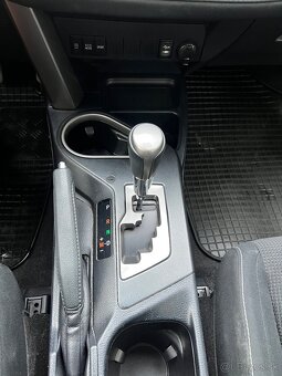 Toyota RAV4 2.0 Benzín - 15