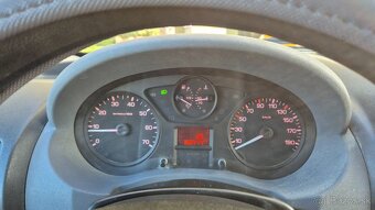 Peugeot Expert 2.0Hdi 6-miestny L2H1 rv.2010 - 15