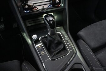 Volkswagen Tiguan 2.0 TDI Life / AJ NA SPLÁTKY / PROTIÚČET / - 15