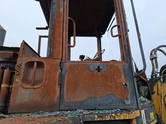 CATERPILLAR 930H 4X4 - 15