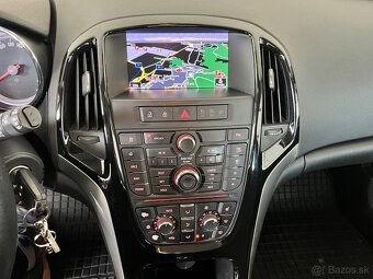 OPEL ASTRA SPORTS TOURER COSMO - 15