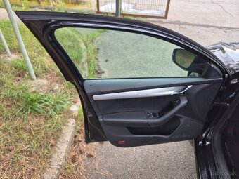 Škoda Octavia Combi 1.6 TDI 115k Ambition - 15