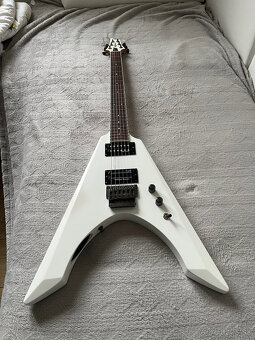PK Guitars "V"- čko - 15
