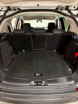 Land Rover Discovery Sport 4x4 - 15