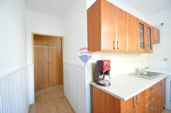 PRENÁJOM, 1-izbový byt, Poprad - Západ, Ul. Štúrova, blok Ze - 15