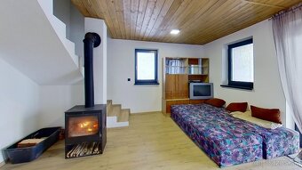 Na predaj krásna novostavba chalupy v malebnom prostredí obc - 15