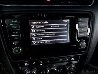 Škoda Octavia Combi 2.0 TDI DPF RS DSG - 15