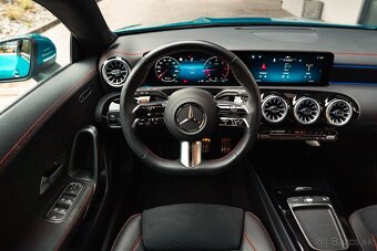 Mercedes-Benz CLA 200d ShootingBrake AMG Line / StarSelect+ - 15