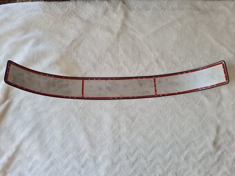 Lišta na kufor naraznik pre ŠKODA / VW - 15