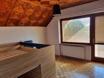 Rodinný dom s podkrovím a prístavbou v Lučenci - 15