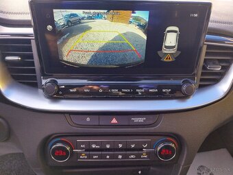 Kia Ceed SW 1.6 CRDi Silver - 15