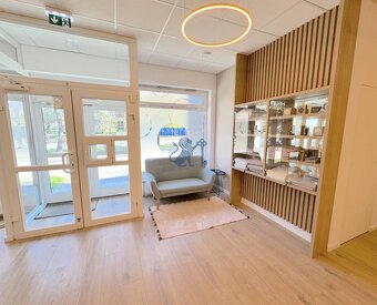 Postúpenie zabehnutej zdravotníckej prevádzky - Tomašíkova u - 15