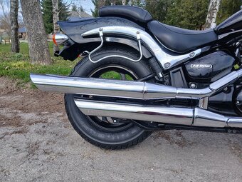 Suzuki M800 Intruder - 15
