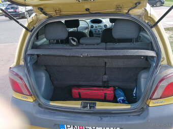 Toyota Yaris 1.0 - 15