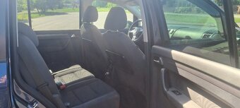 🔹Volkswagen Touran 1.6 TDI (2011) panorama,nový model 🔹 - 15