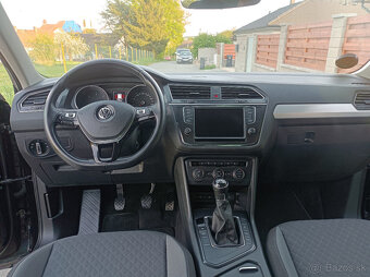 Volkswagen Tiguan, 110kw,namual,xenon,navi - 15