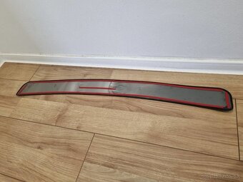 OCHRANNA LISTA NA NAKLADACIU HRANU - 15