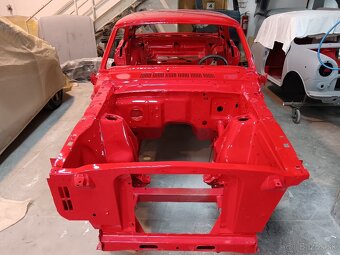 1965 FORD MUSTANG V8 AUTOMAT ABSOLUTNI SHOW CAR - 15