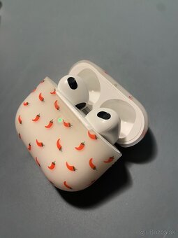 Apple AirPods 3 - 15