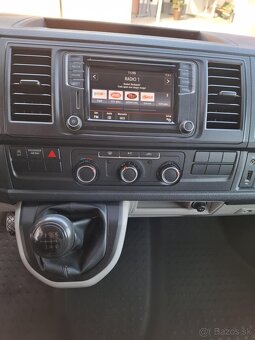 Volkswagen T6 Transporter 2.0 TDI - 15