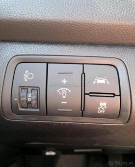 Hyundai i20 1.2 benzín Top stav - 15
