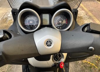 Yamaha x max125 - 15
