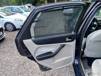 Ford Focus 1.6i 85kW Ghia klima tempomat 2005 - 15