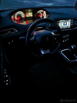 Peugeot 308 - 15