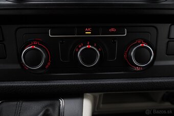 Volkswagen T6 Transporter 2.0 TDi Business Van DSG - 15